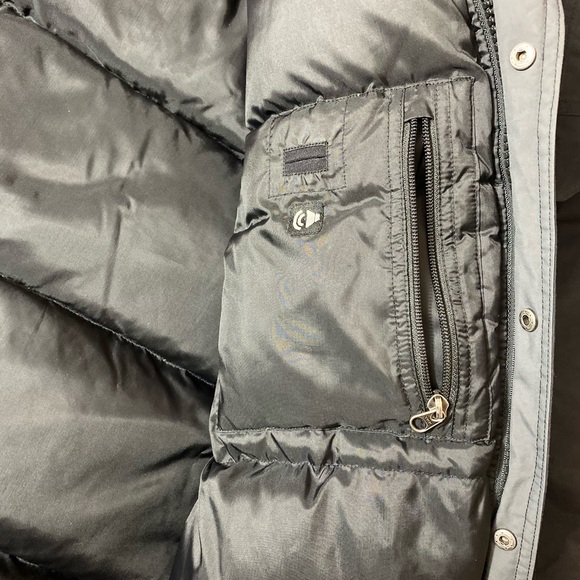 North face coat - Picture 3 of 5